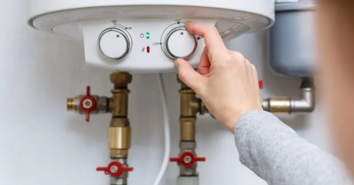 Water heater installation service